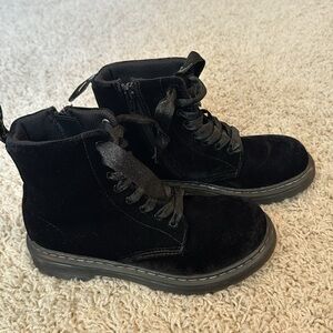 Dr. Martens Girls Velvet Boots